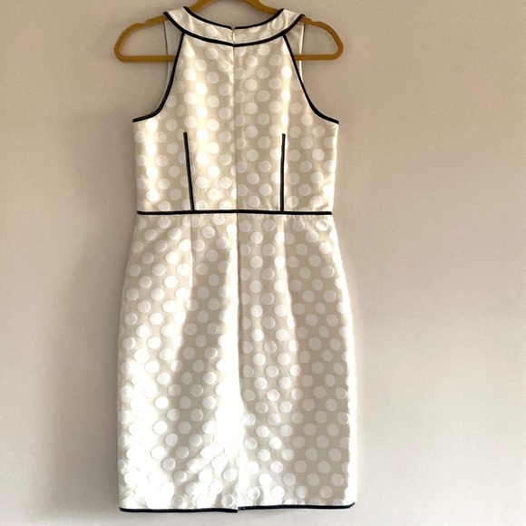 ANN TAYLOR DRESS - Picture 2 of 7